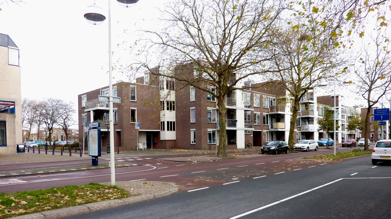 Oostdwarsbrug nw.jpg